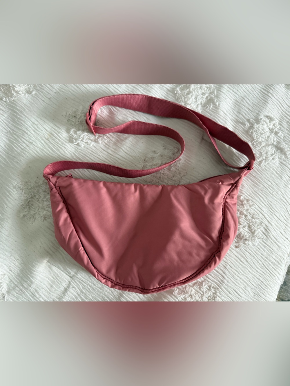 Uniqlo Round Mini Shoulder Bag